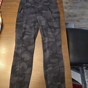 lululemon athletica Fast And Free Black Camo Cropped Pants